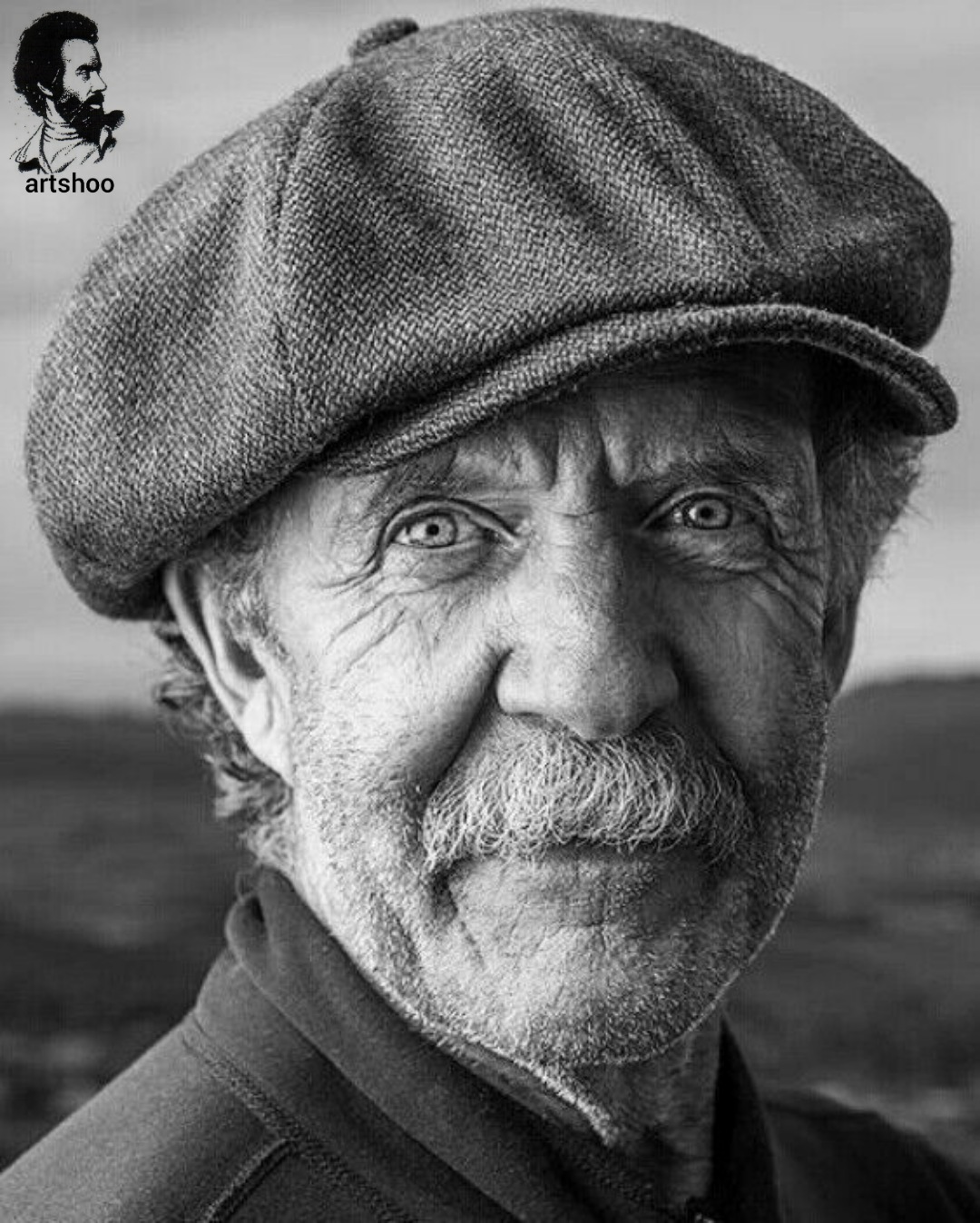 مدل پرتره سیاه قلم